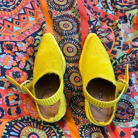 Camper Camperlabs Venga Yellow Long Calf Hair sz 39 - Picture 3 of 10